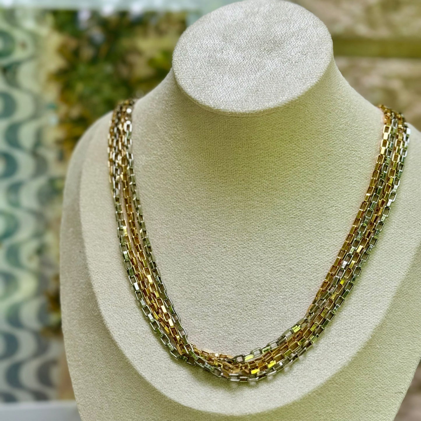 Stylish Necklace – GIANA