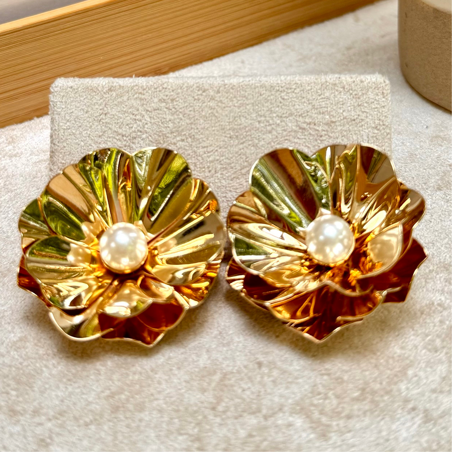Spring Radiance Flower 2 Earrings - LILY