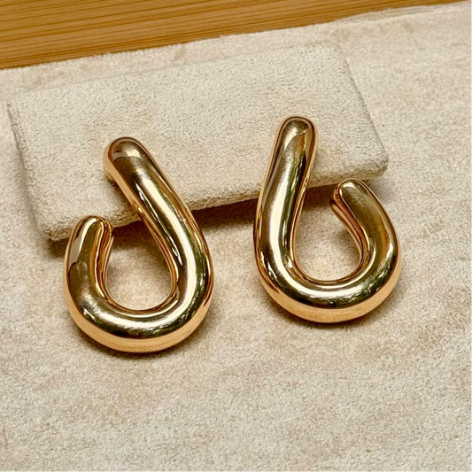 Fearless Shine Shape Earrings - MIRIAM