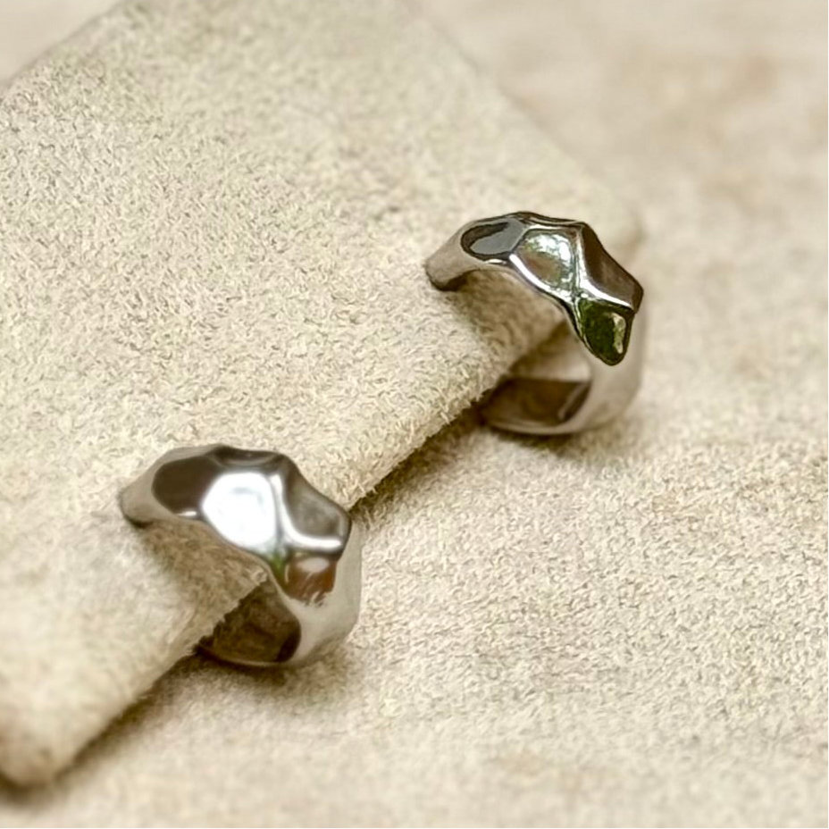 Fearless Shine Hexagonal Hoops Earrings - ELLIE